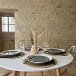 Le Petit Portais